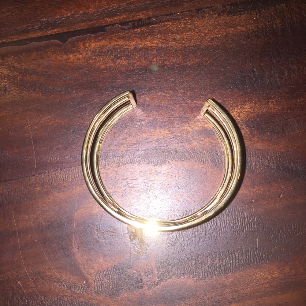 Stella & Dot Pave Sphinx Cuff - Picture 5 of 9